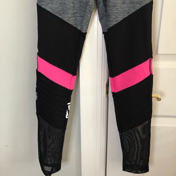 Victoria Secret PINK Ultimate High Waist Leggings - Picture 3 of 6